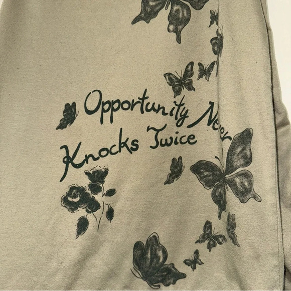 Women’s Y2K Miss Green O-Ring Long Sleeve Butterfly Graphic With Ruffle Sleeves - Picture 13 of 16